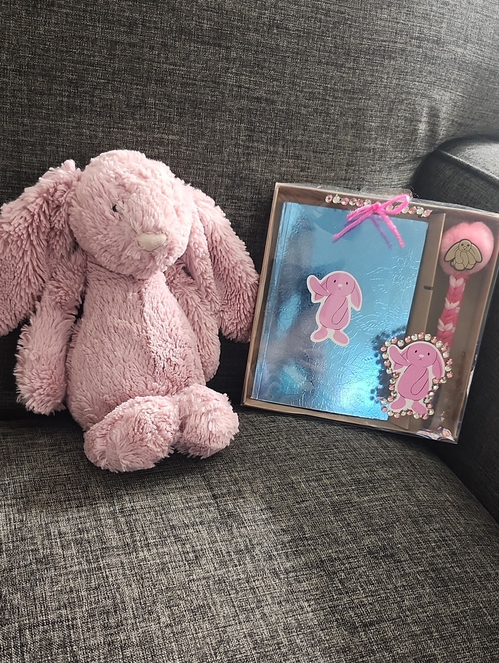 Jellycat Medium Bunny + Gift Set